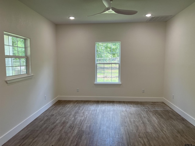180 Lovers Ln, Alto, TX 75925 - unfurnished room with a ceiling fan, dark wood-style floors, and recessed lighting