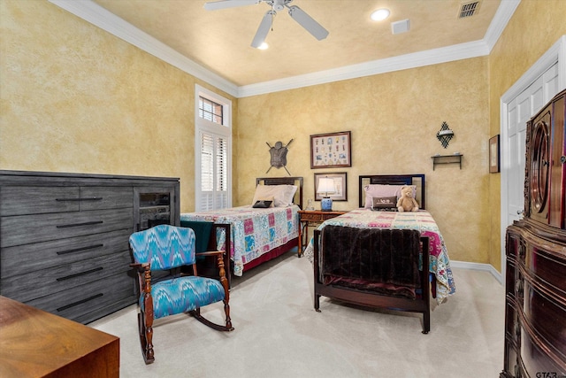 bedroom with ornamental molding, light carpet, and ceiling fan