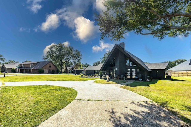 view of front of house with a front lawn