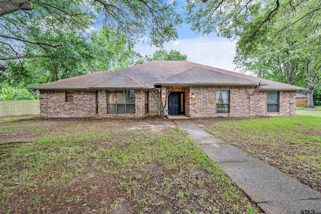 5803 Stoneleigh Dr, Tyler, TX 75703 - photo 1