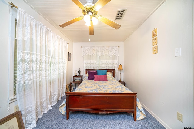 bedroom featuring ceiling fan and carpet floors