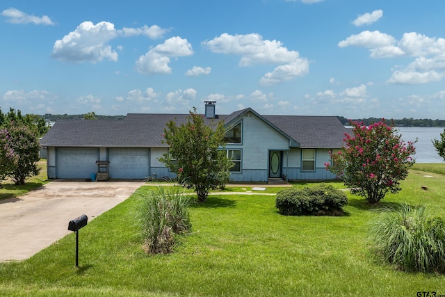 15541 Precidio Cir, Malakoff, TX 75148 - mid-century inspired home with a front lawn, concrete driveway, a garage, roof with shingles, and a chimney