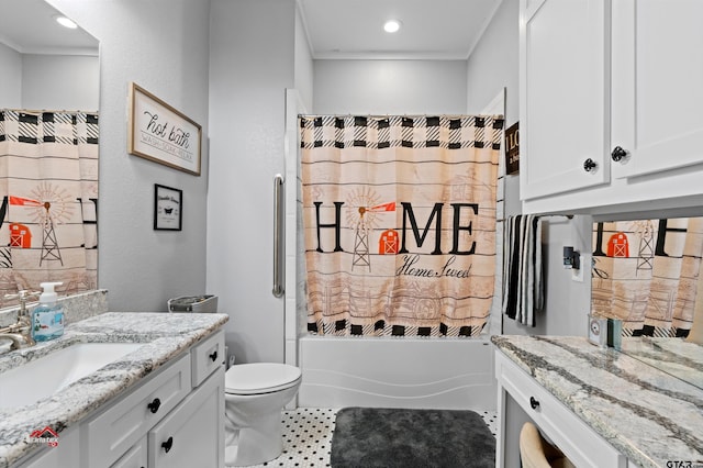 full bath featuring vanity, toilet, recessed lighting, and shower / bath combo