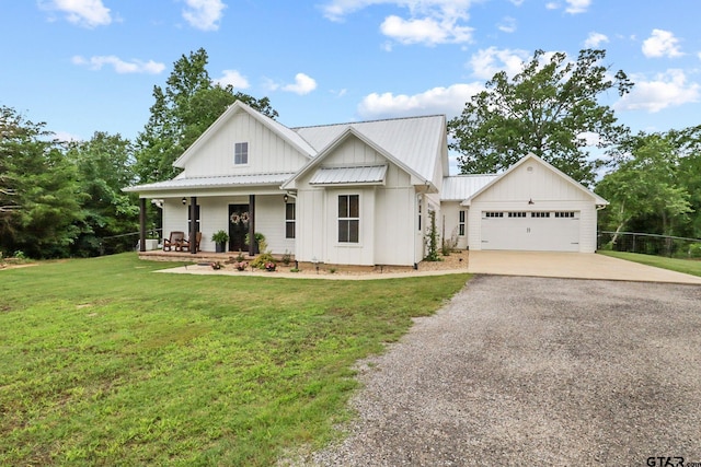 22302 County Road 422, Lindale, TX 75771 - modern inspired farmhouse with board and batten siding, driveway, a porch, an attached garage, and a front lawn