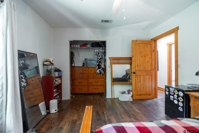 5646 Fm 346, Tyler, TX 75703 - bedroom with visible vents, a closet, and dark wood finished floors
