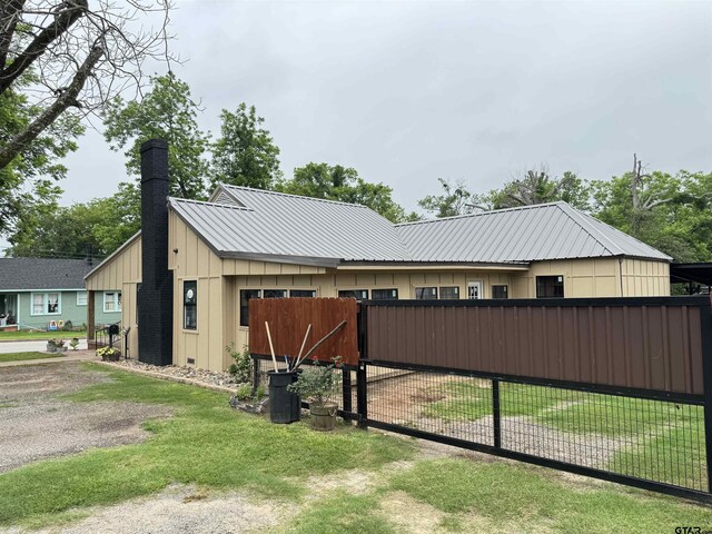 216 Rogers St, Henderson, TX 75654 - photo 5