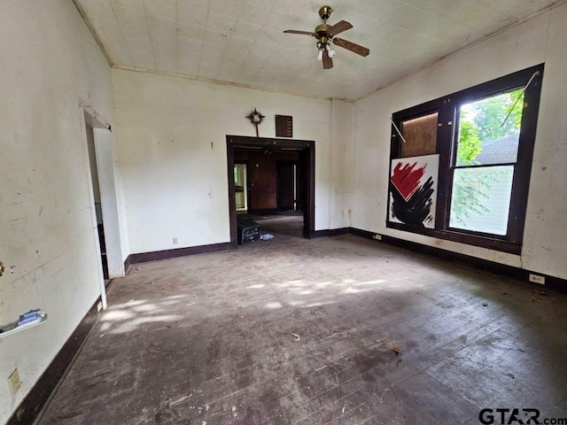 823 W Louisiana St, Palestine, TX 75801 - spare room with a ceiling fan