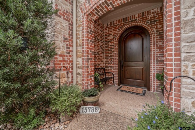 view of entrance to property