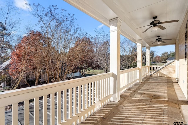 balcony with ceiling fan