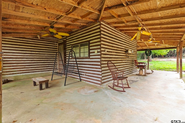 view of patio with ceiling fan