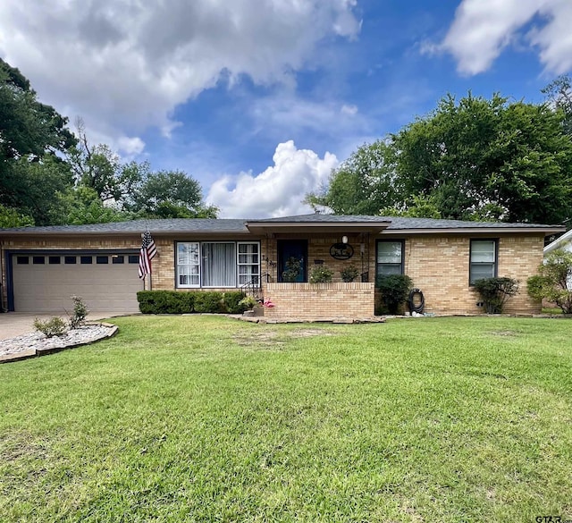1420 Santa Rosa Dr, Tyler, TX 75701 - photo 1
