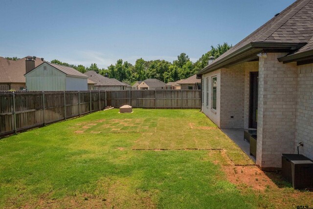 911 Charlie, Whitehouse, TX 75791 - view of yard