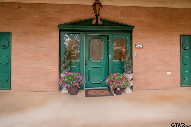 404 W Terrace Dr, Longview, TX 75602 - entrance to property with brick siding