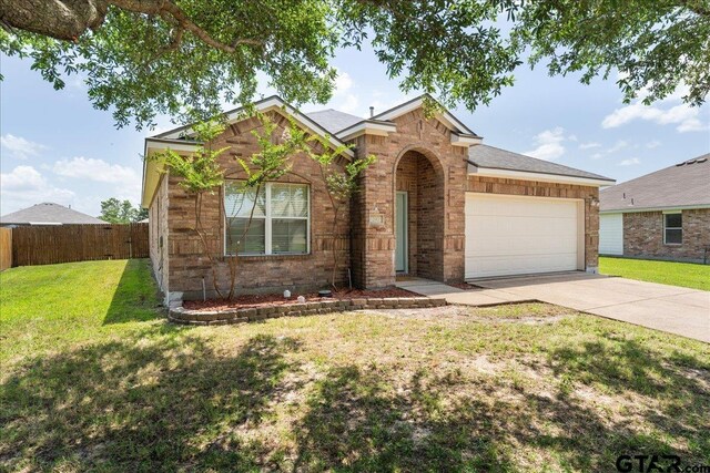 205 Freedom Trl, Forney, TX 75126 - photo 2