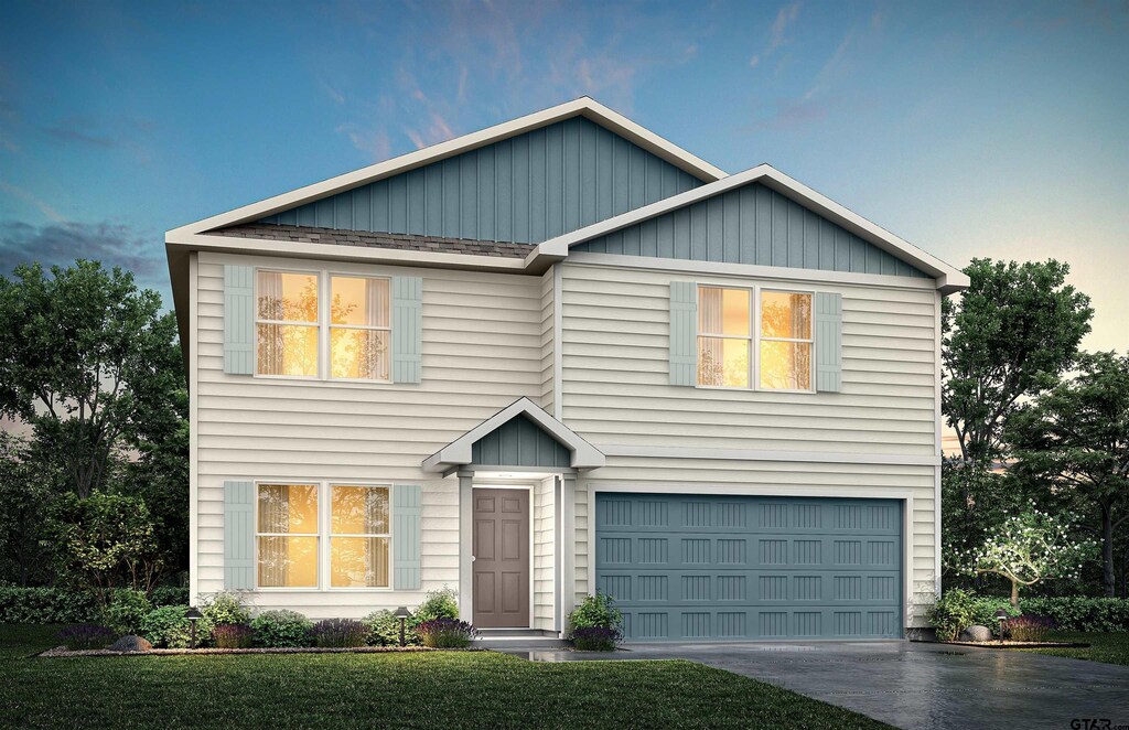 406 Parker Oaks Dr, Chandler, TX 75758 - view of front of home with an attached garage, driveway, and board and batten siding