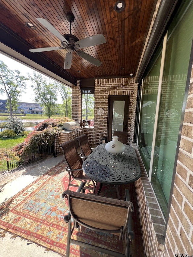 7532 Northlake Dr, Tyler, TX 75703 - view of patio featuring a ceiling fan