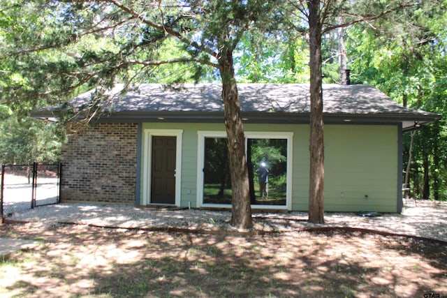 690 Royal Dr, Bullard, TX 75757 - rear view of property featuring brick siding and fence