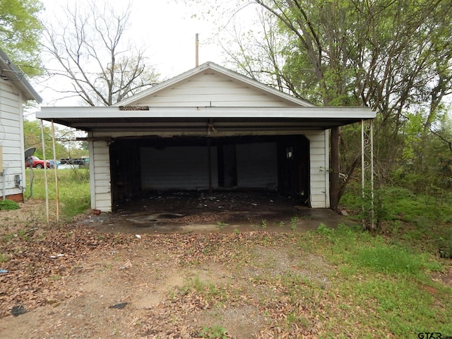 view of outdoor structure