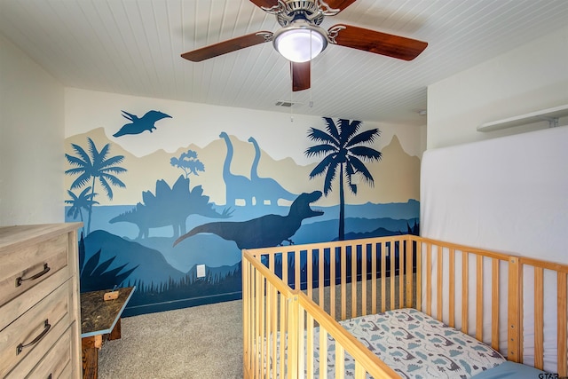 bedroom with ceiling fan and light carpet