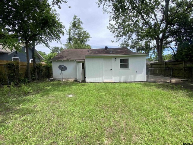 1010 Lindsay Ln, Tyler, TX 75701 - photo 10