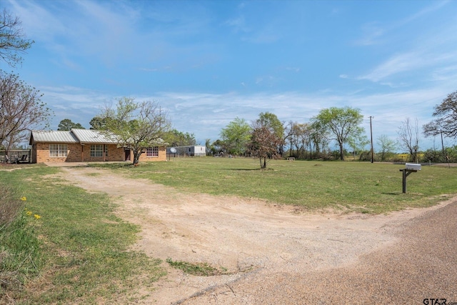 exterior space with driveway