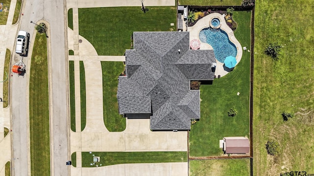109 Nathan, Chandler, TX 75758 - bird's eye view of a pool