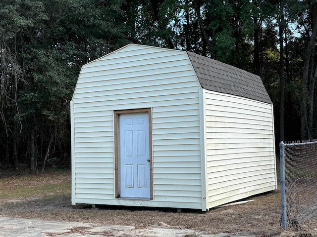 view of outbuilding