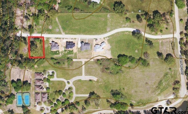 Listing photo 3 for 305 White-N-Gail Ln, Bullard TX 75757