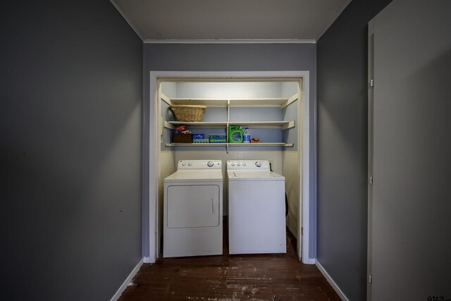 17550 Kristopher Cir, Whitehouse, TX 75791 - washroom with washing machine and clothes dryer, ornamental molding, and wood-type flooring