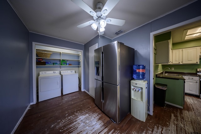 17550 Kristopher Cir, Whitehouse, TX 75791 - kitchen with stainless steel fridge with ice dispenser, separate washer and dryer, a ceiling fan, dark wood-style flooring, and crown molding