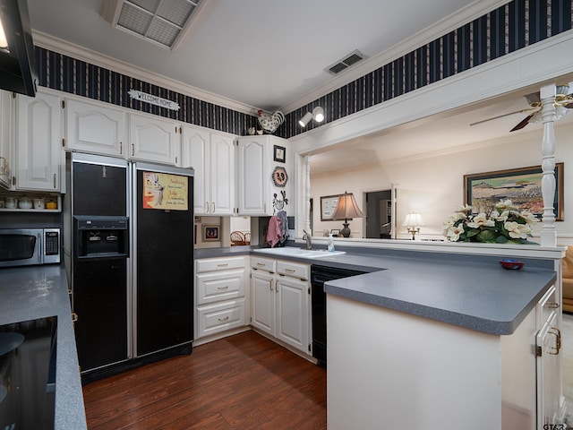 14900 Fm 848, Whitehouse, TX 75791 - kitchen featuring black appliances, a peninsula, crown molding, dark wood-type flooring, and ceiling fan