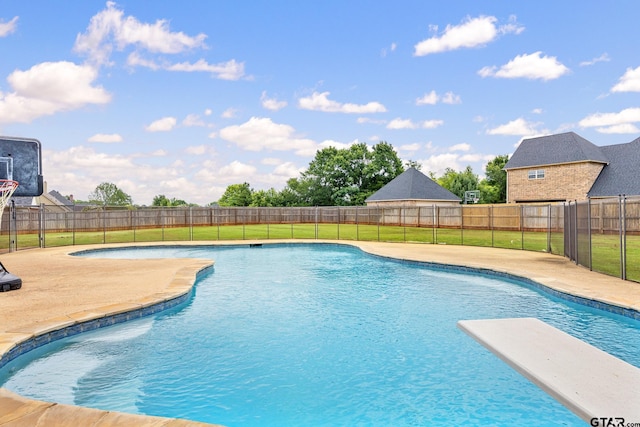 213 Coventry St, Bullard, TX 75757 - view of swimming pool featuring a fenced backyard, a patio, and a diving board