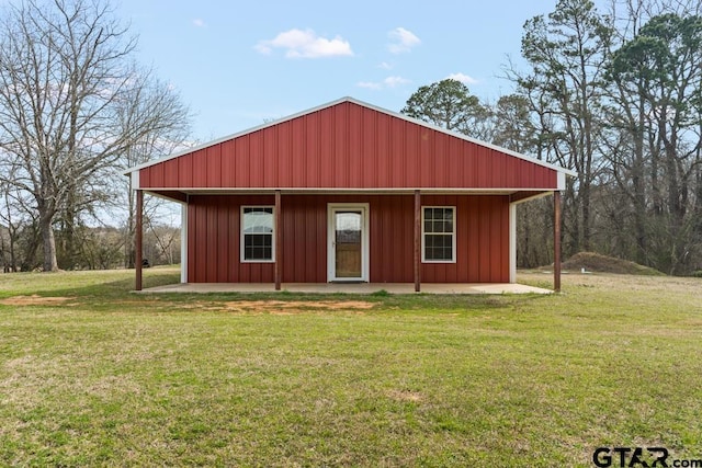 view of outbuilding