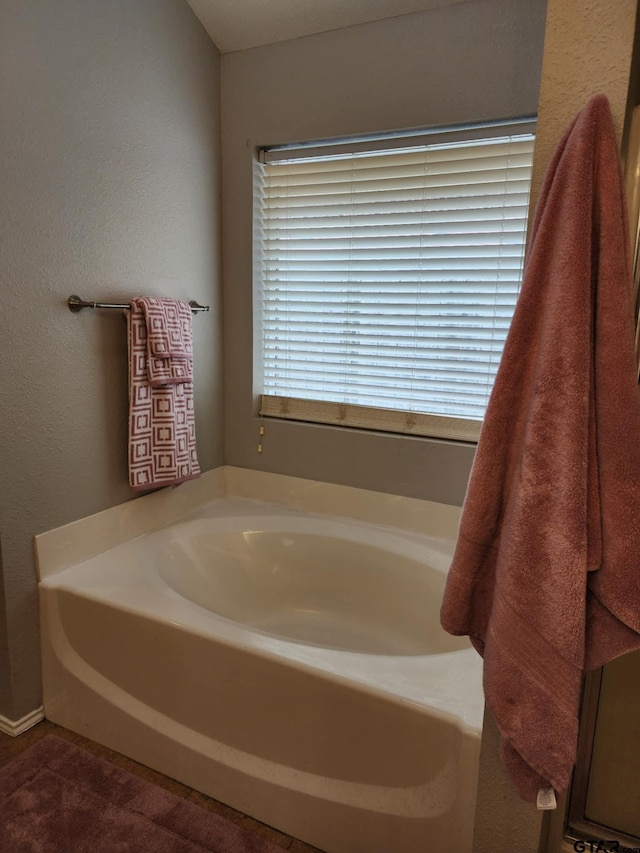 670 Frederick Cir, Flint, TX 75762 - bathroom with a bath