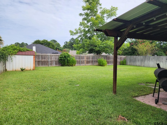 670 Frederick Cir, Flint, TX 75762 - fenced backyard with a shed