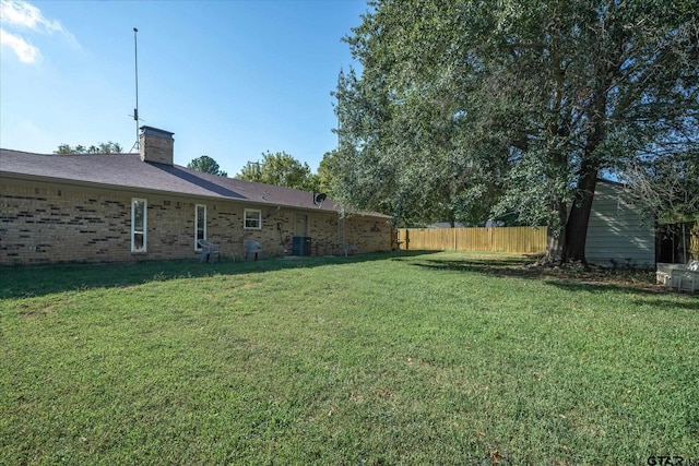 113 Granada Sq, Canton, TX 75103 - view of yard featuring central AC