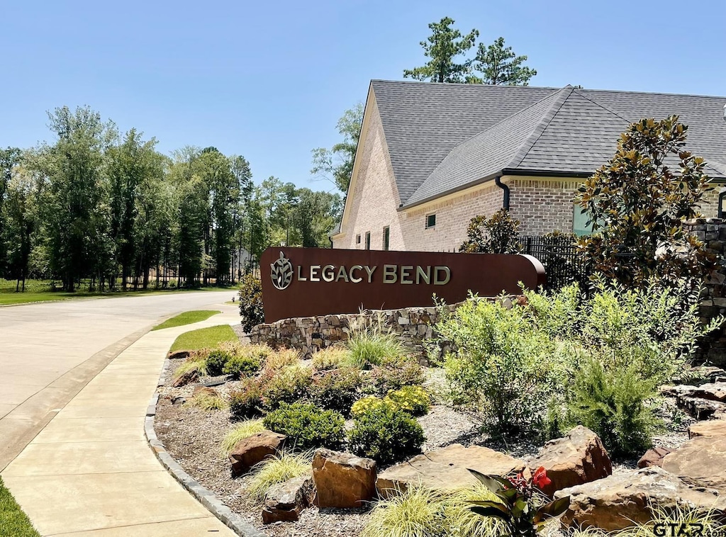 1713 Legacy Ct, Tyler, TX 75703