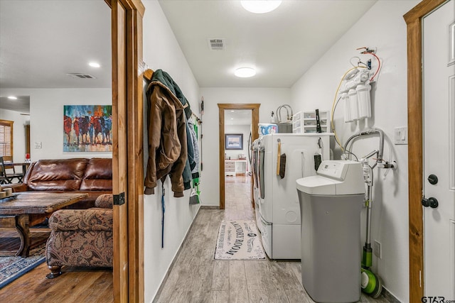 110 Vz County Road 2121, Canton, TX 75103 - laundry room with laundry area, light wood finished floors, visible vents, and washer and dryer