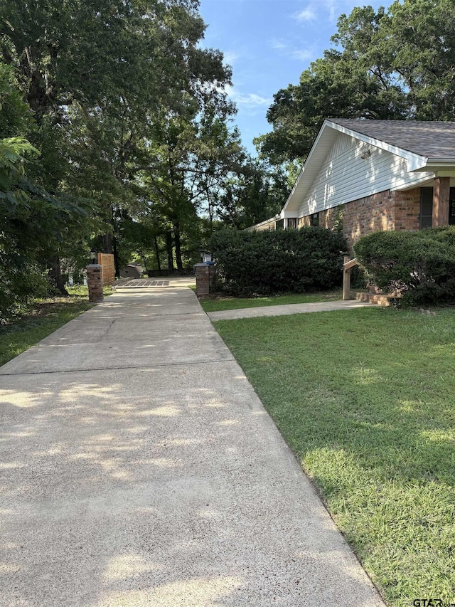 515 Dogwood Ln, Mount Pleasant, TX 75455 - photo 2