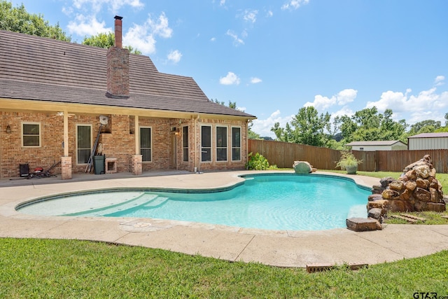 22886 County Road 422, Lindale, TX 75771 - view of swimming pool with a fenced backyard and a patio area