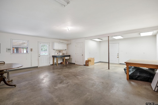 22886 County Road 422, Lindale, TX 75771 - garage featuring baseboards