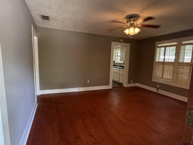549 Brookside Dr, Jacksonville, TX 75766 - photo 17