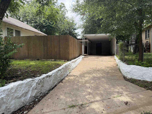 549 Brookside Dr, Jacksonville, TX 75766 - photo 4