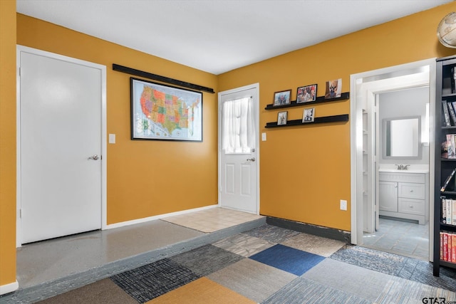 924 Bradley Dr, Athens, TX 75751 - entrance foyer featuring baseboards
