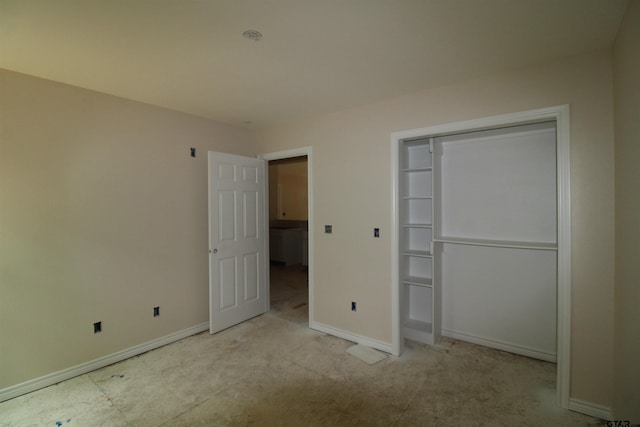 16954 Deer Run Rd, Flint, TX 75762 - unfurnished bedroom with baseboards