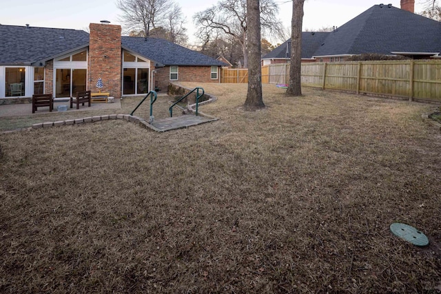 view of yard featuring a patio area