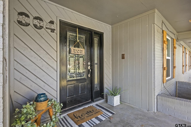 view of entrance to property