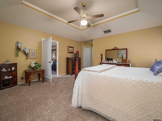 6109 Stoneleigh Dr, Tyler, TX 75703 - carpeted bedroom with baseboards, a closet, visible vents, and a ceiling fan