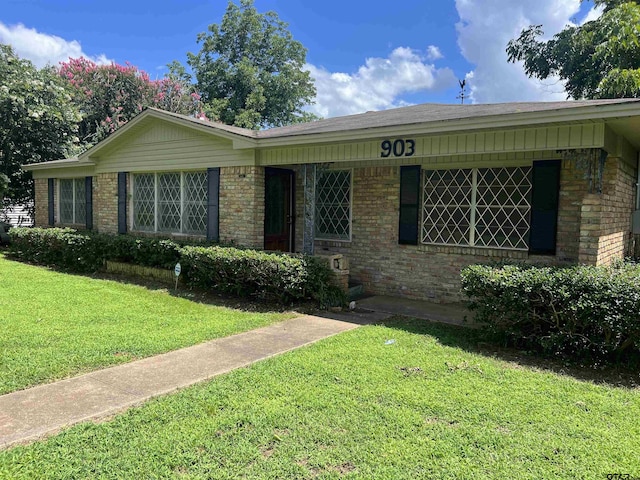 903 Shari Dr, Hughes Springs, TX 75656 - photo 3
