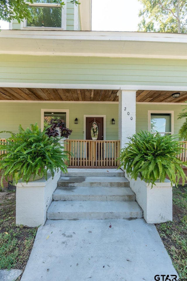 200 W Van St, Lindale, TX 75771 - entrance to property featuring covered porch